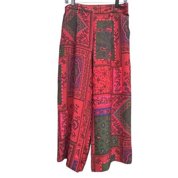 Eliane Rose Floral flowy colorful print wide leg capri Pants. S- Meduim - Picture 2 of 6